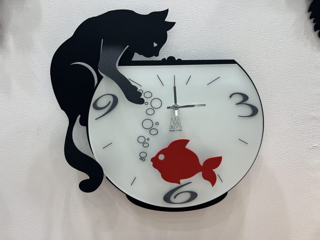 アルティエメスティエーリ・猫時計