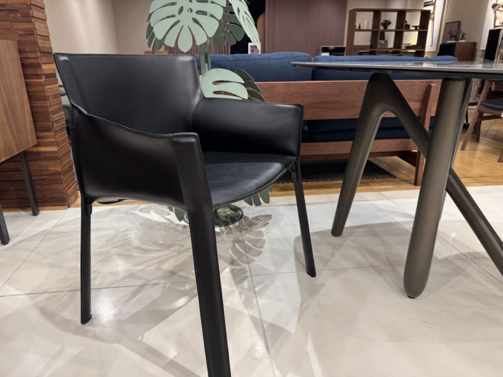 【歳末わくわくセール】FASEM・アームチェアP90