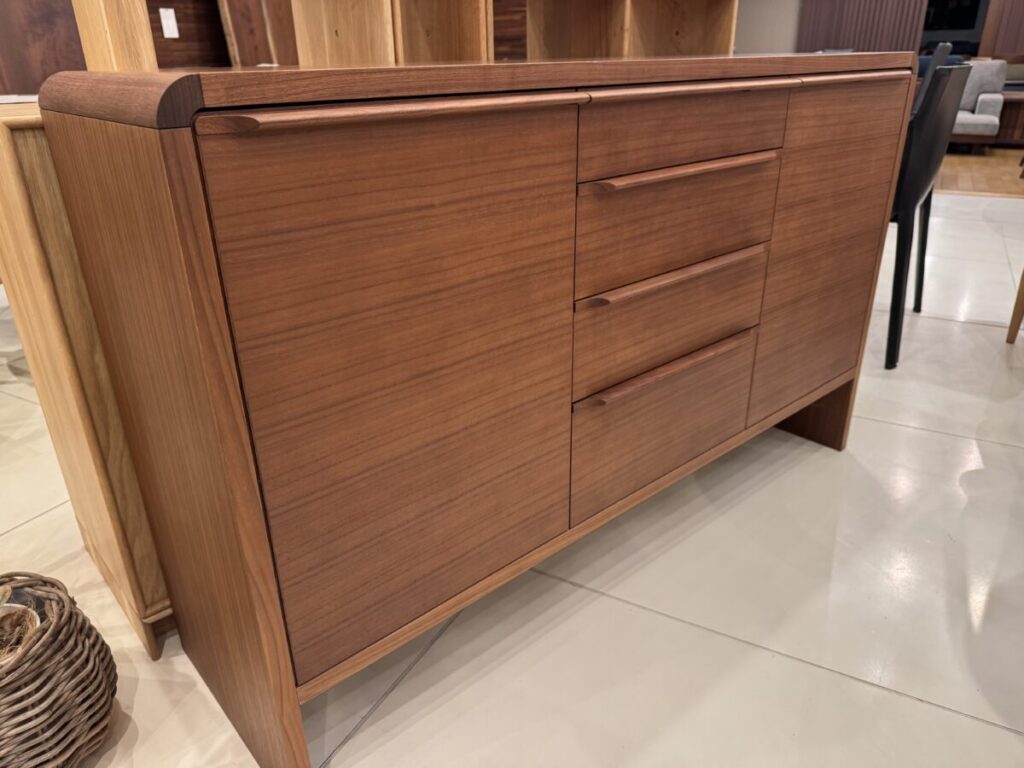 日進木工・GROWサイドボード