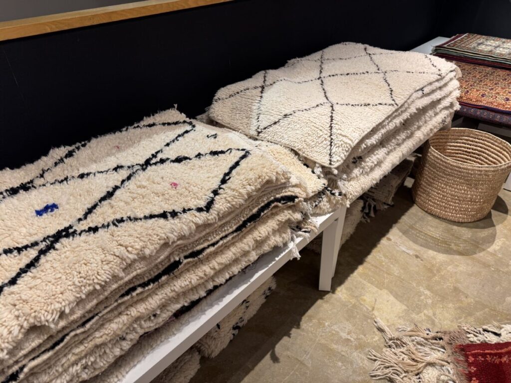 【手織り絨毯展】ベニワレン