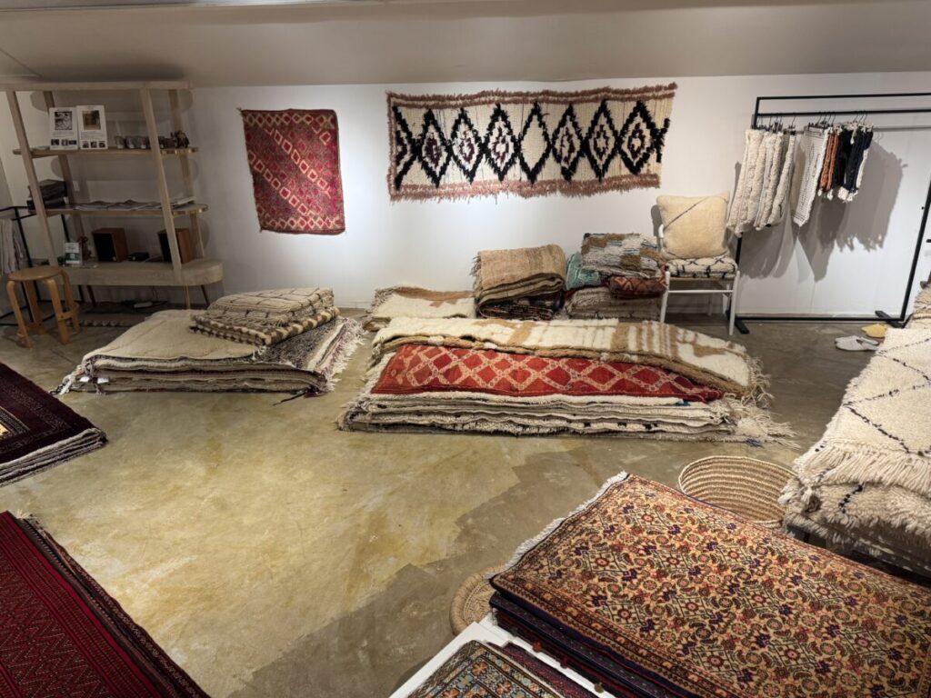 【手織り絨毯展】トライバルラグ